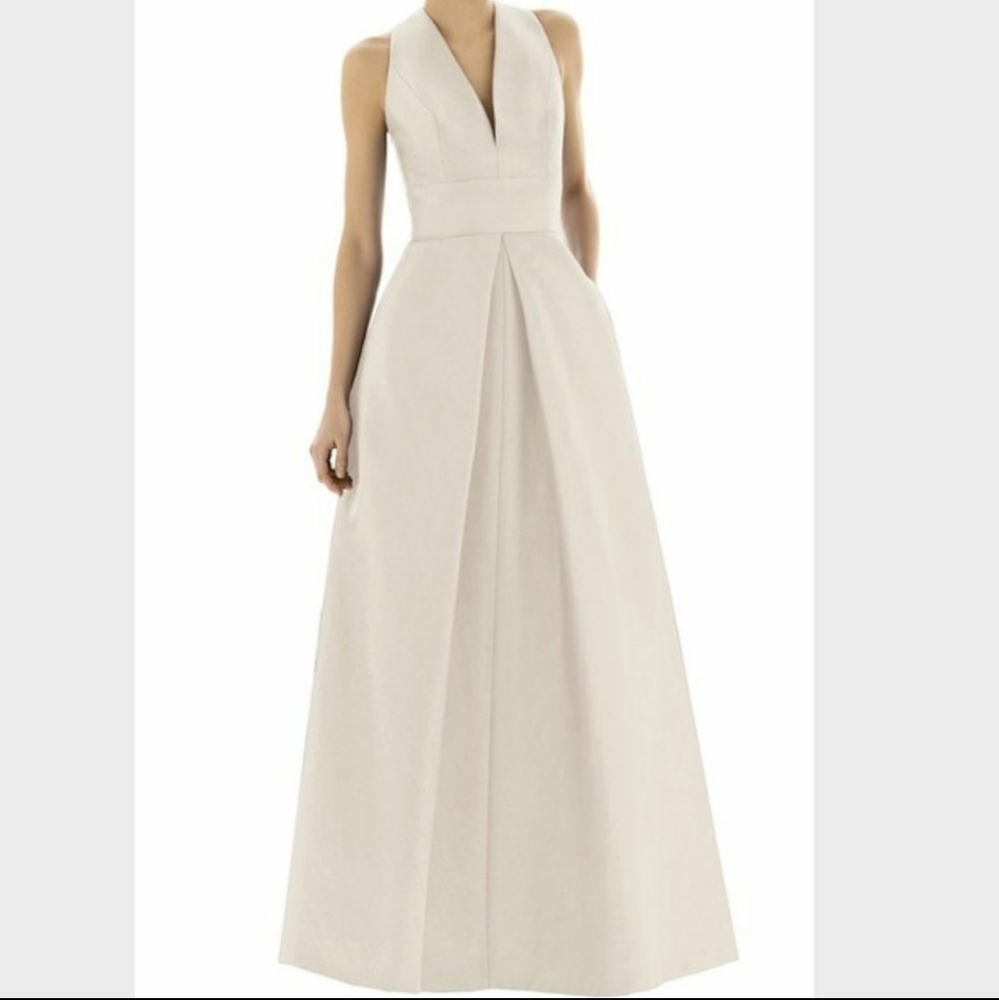 NWT ALFRED SUNG DUPIONI ALINE GOWN